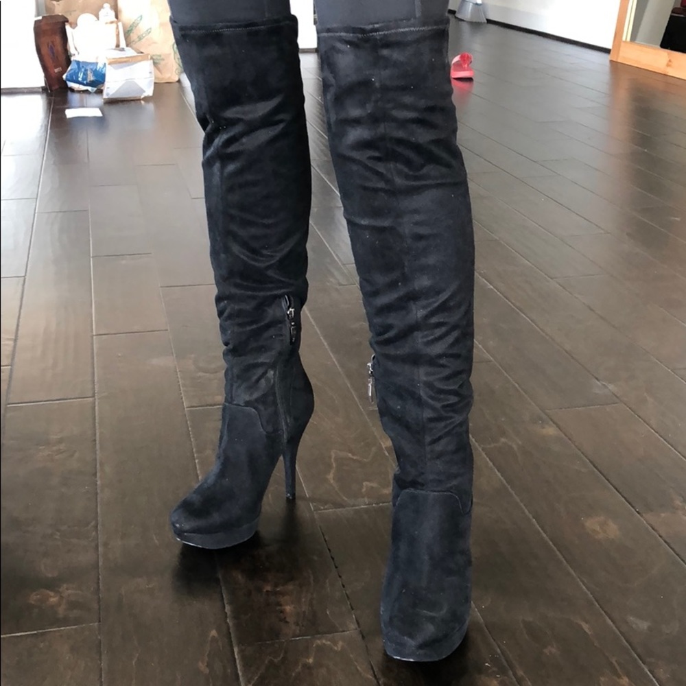 Guess suede platform heels